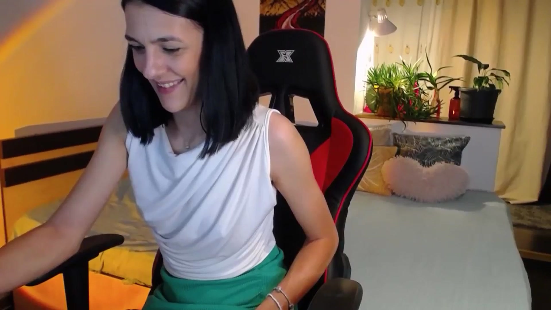Gallery image thumbnail from AnyaLuv777's myfreecams stream on, 08/30/2024, 20:16 image 7 of 20