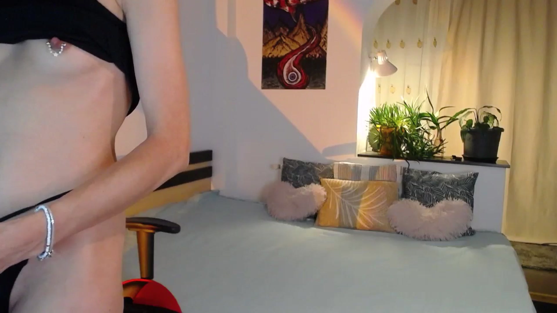 Gallery image thumbnail from AnyaLuv777's myfreecams stream on, 08/31/2024, 19:17 image 7 of 20