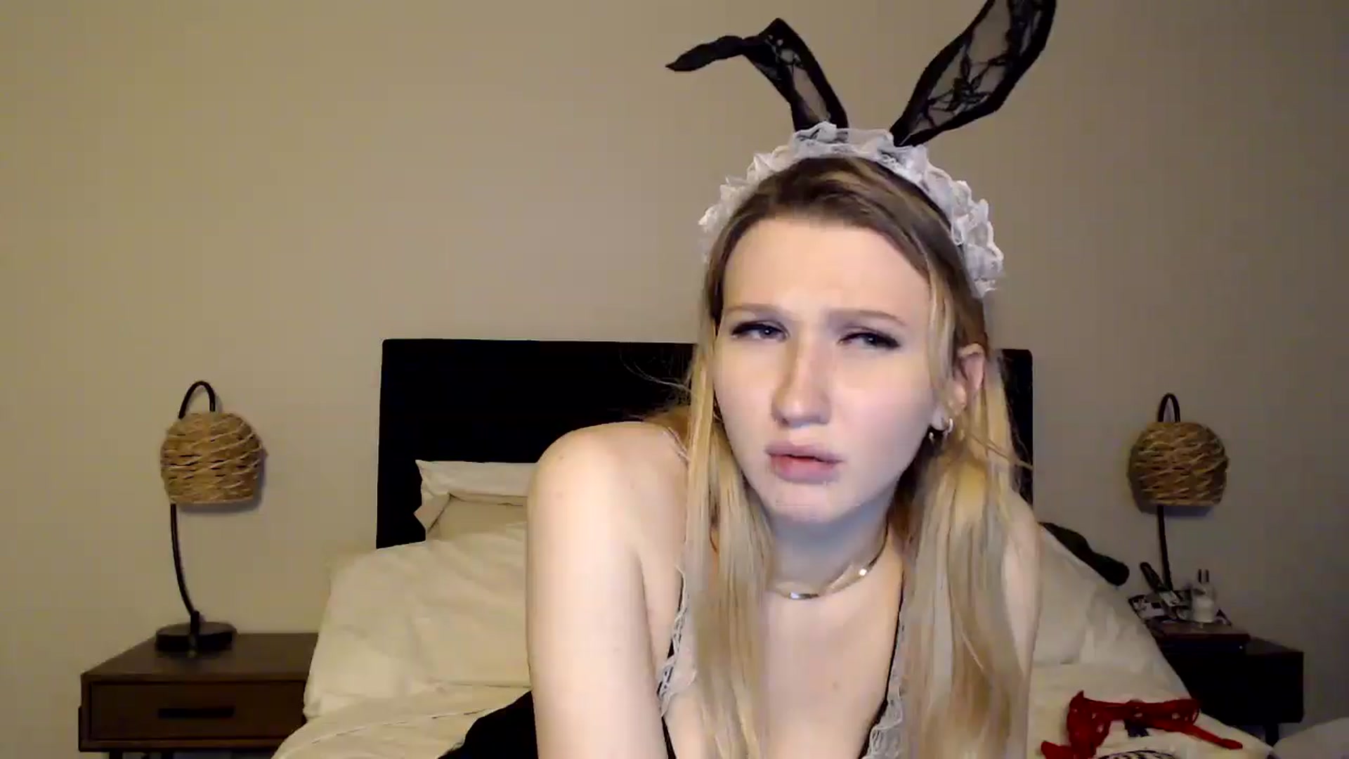 Gallery image thumbnail from AnyaSweets's myfreecams stream on, 01/06/2025, 08:03 image 4 of 20