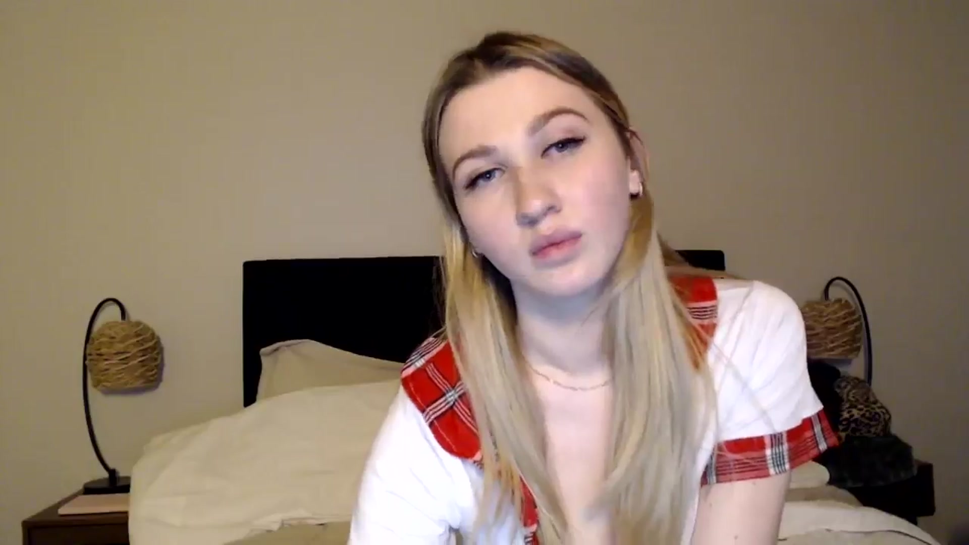 Gallery image thumbnail from AnyaSweets's myfreecams stream on, 01/10/2025, 05:42 image 7 of 20
