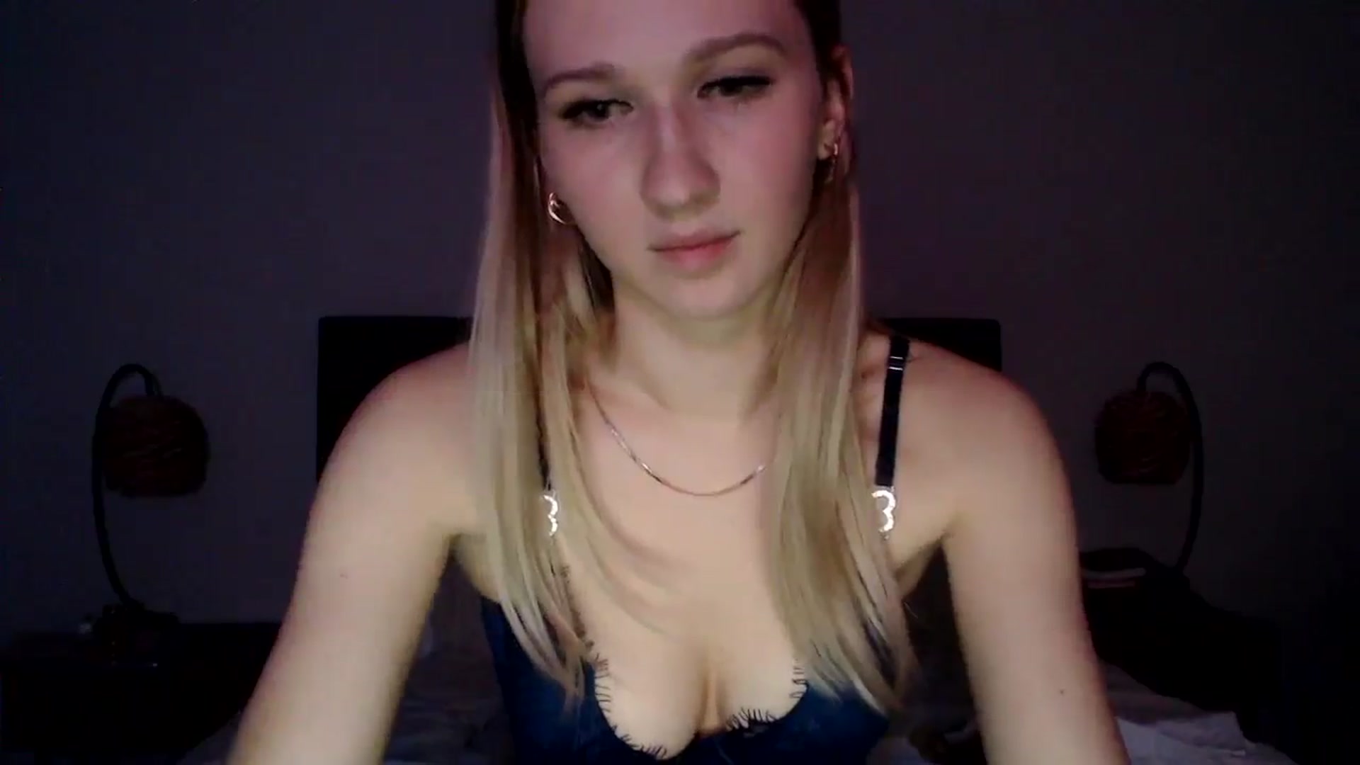 Gallery image thumbnail from AnyaSweets's myfreecams stream on, 01/19/2025, 06:10 image 16 of 20