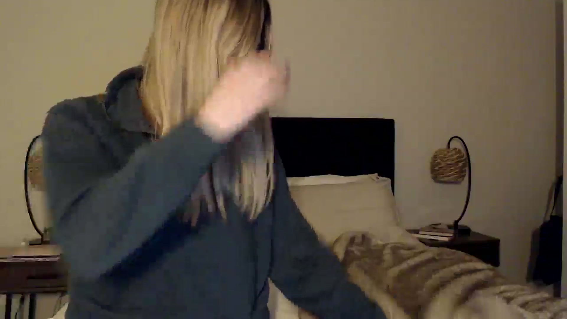 Gallery image thumbnail from AnyaSweets's myfreecams stream on, 01/25/2025, 06:52 image 2 of 20