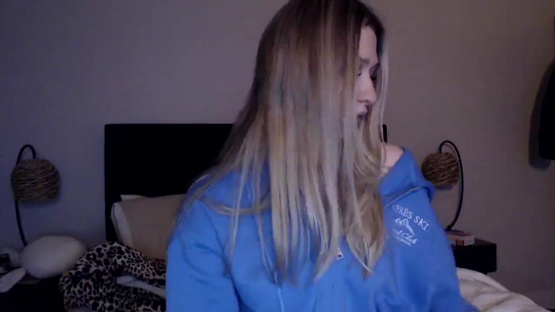 Gallery image thumbnail from AnyaSweets's myfreecams stream on, 02/23/2025, 05:29 image 2 of 20