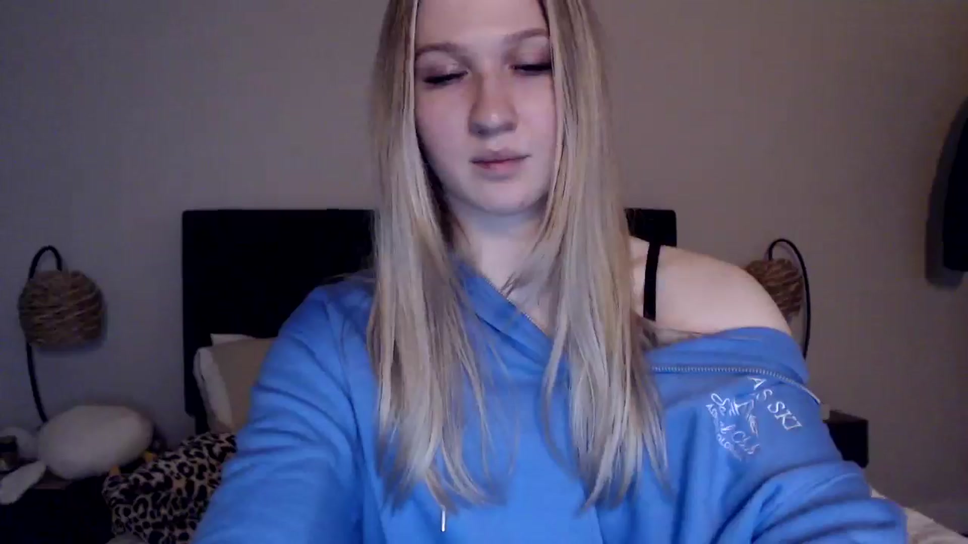 Gallery image thumbnail from AnyaSweets's myfreecams stream on, 02/23/2025, 05:29 image 20 of 20