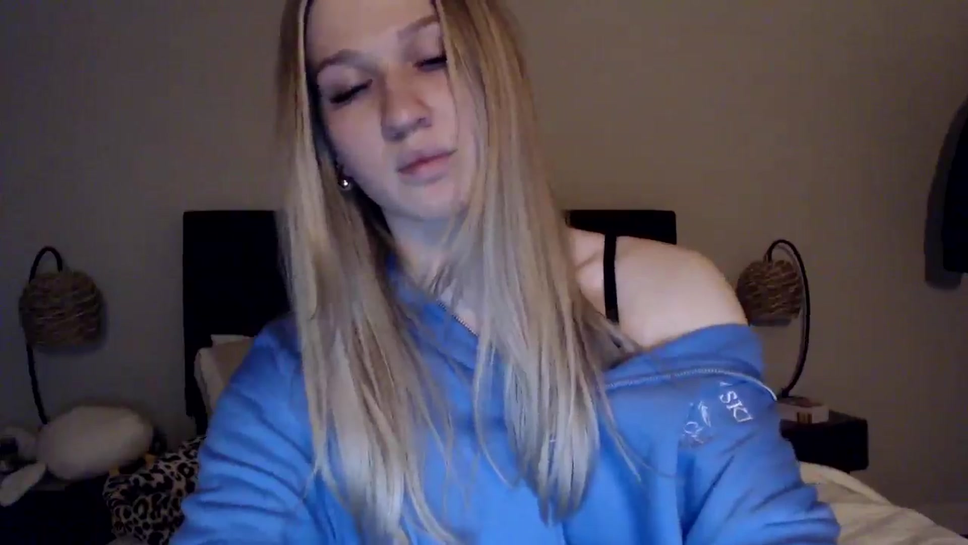 Gallery image thumbnail from AnyaSweets's myfreecams stream on, 02/23/2025, 05:29 image 17 of 20