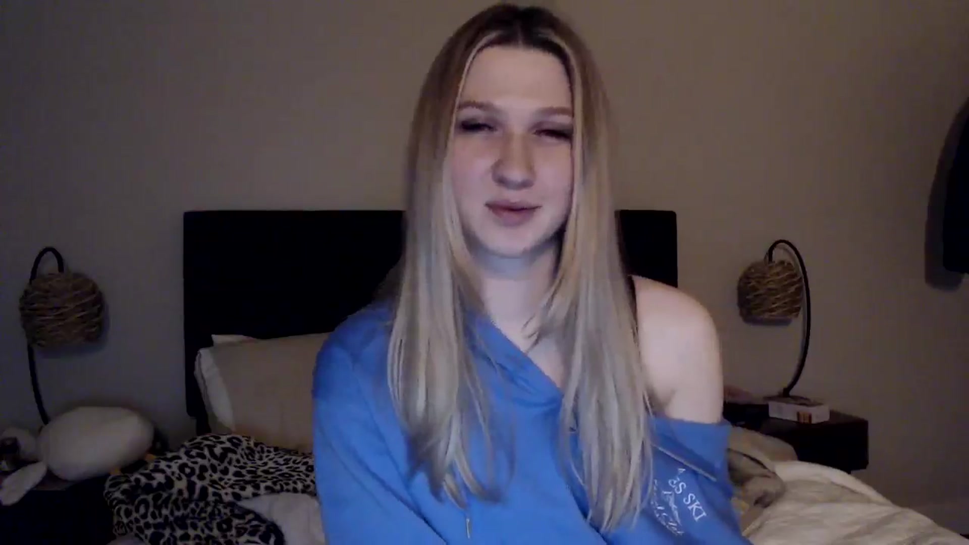 Gallery image thumbnail from AnyaSweets's myfreecams stream on, 02/23/2025, 05:29 image 18 of 20