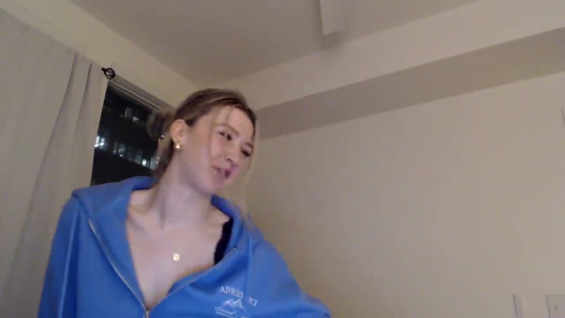 Gallery image thumbnail from AnyaSweets's myfreecams stream on, 02/26/2025, 03:05 image 2 of 20