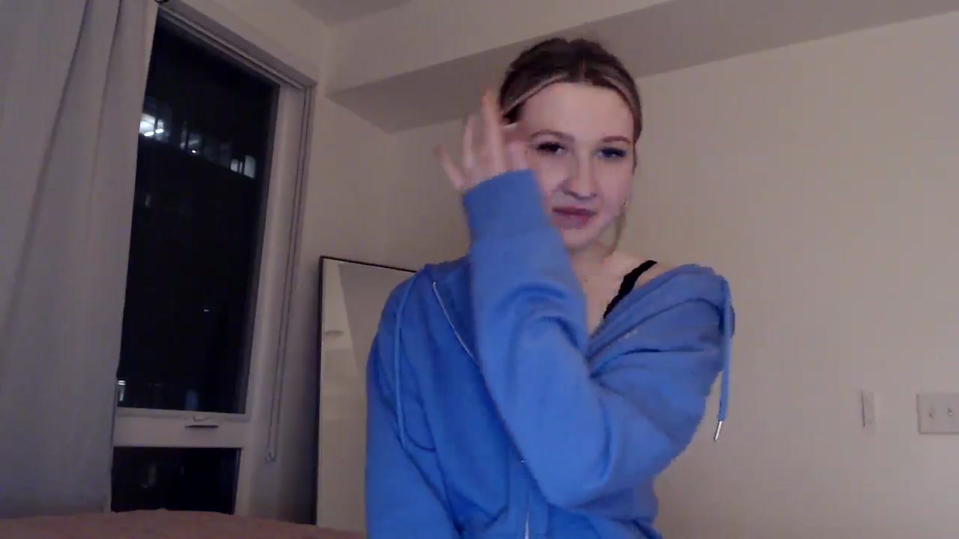 Gallery image thumbnail from AnyaSweets's myfreecams stream on, 02/26/2025, 03:05 image 15 of 20