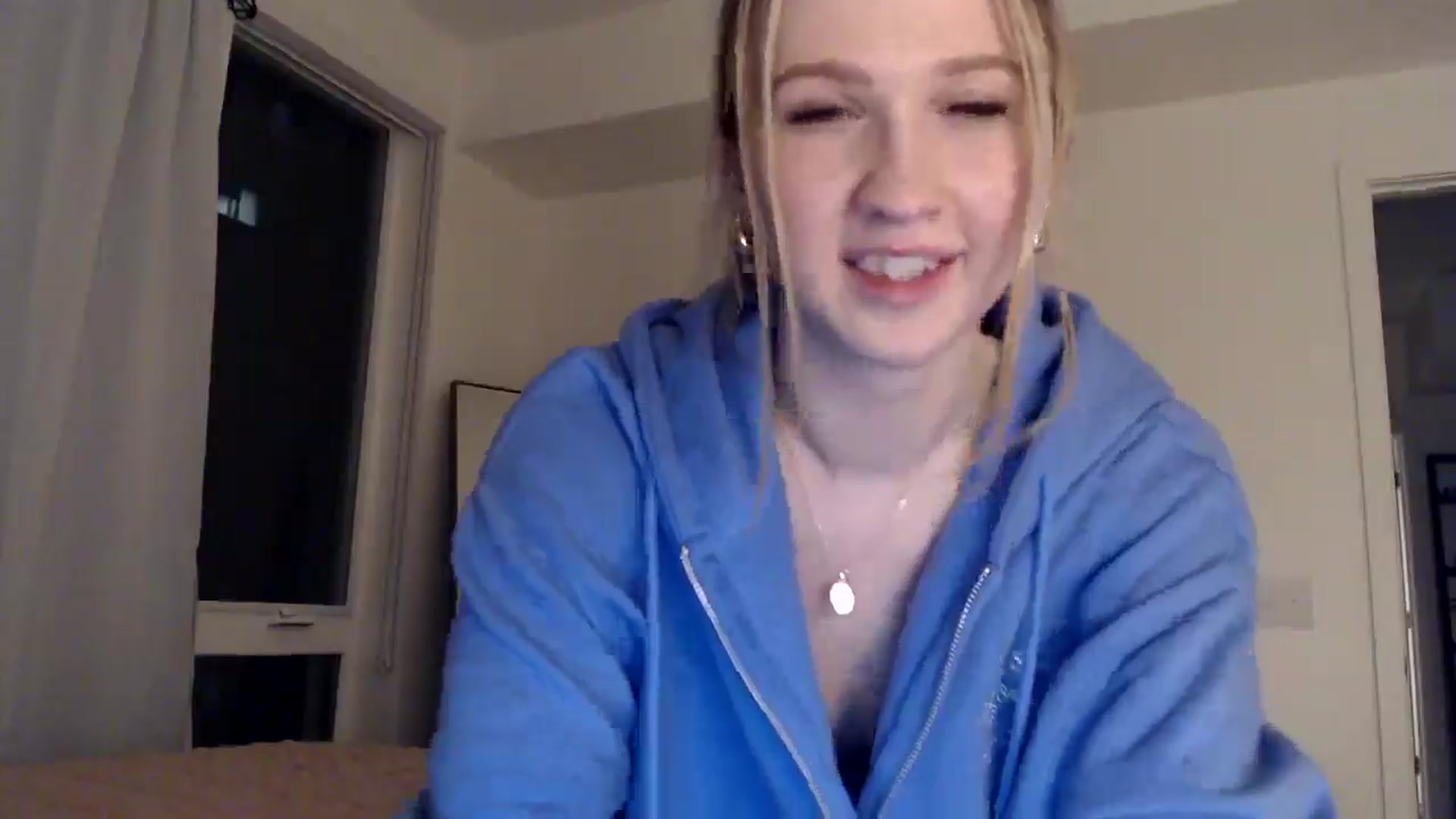 Gallery image thumbnail from AnyaSweets's myfreecams stream on, 02/26/2025, 04:19 image 10 of 20