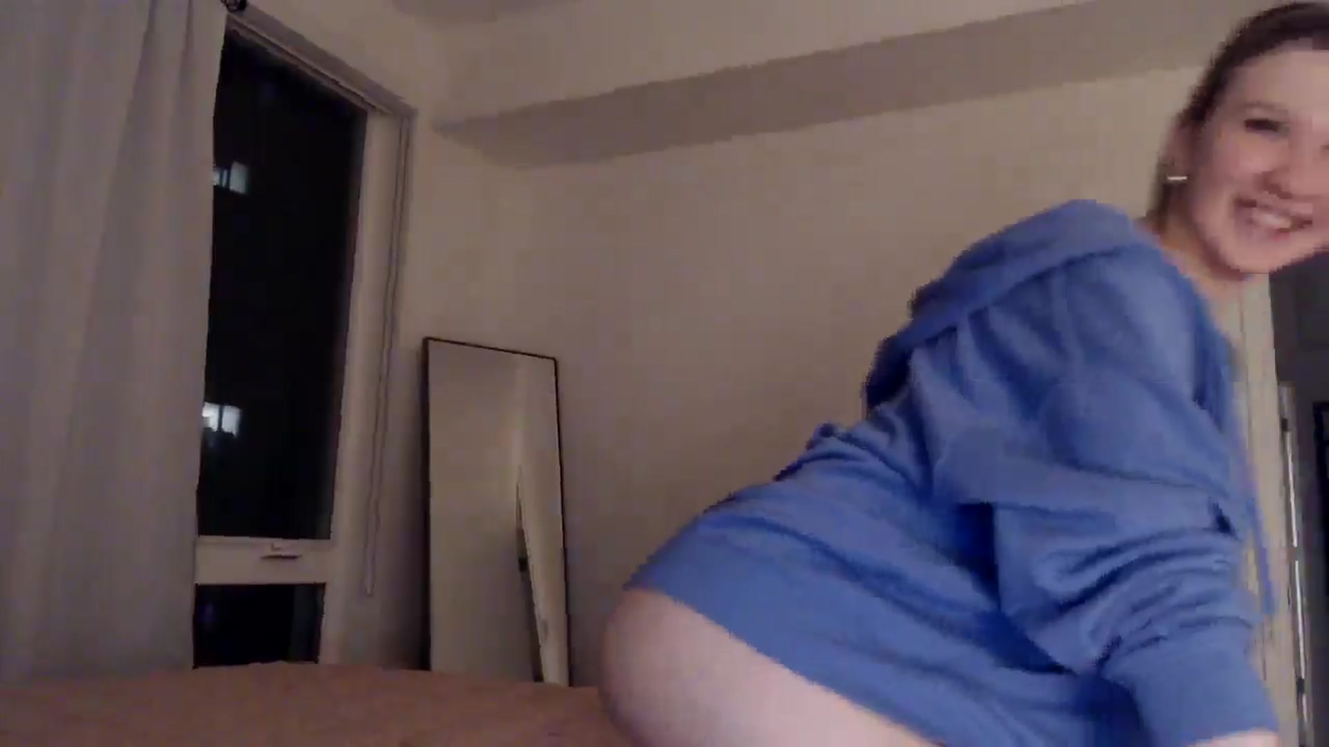 Gallery image thumbnail from AnyaSweets's myfreecams stream on, 02/26/2025, 04:19 image 13 of 20