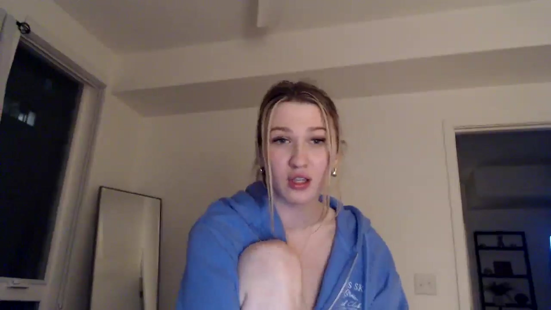 Gallery image thumbnail from AnyaSweets's myfreecams stream on, 02/26/2025, 04:19 image 5 of 20