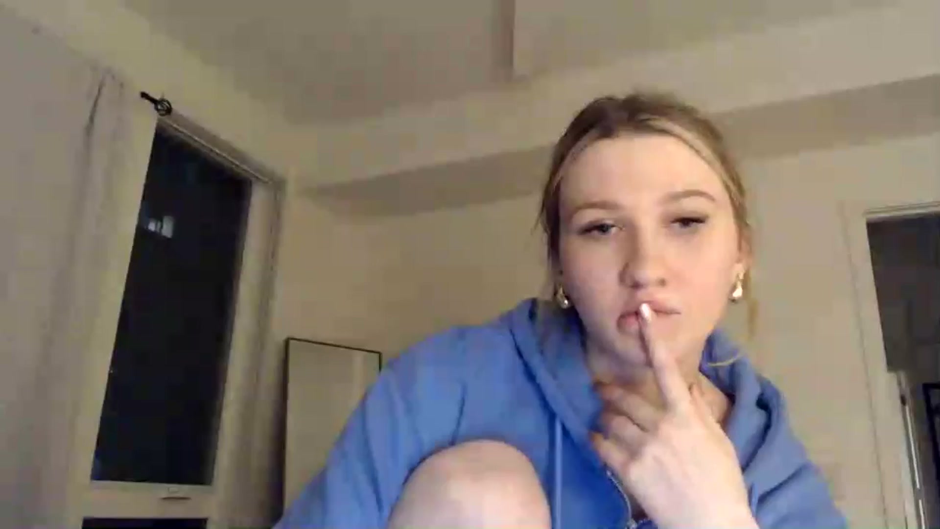 Gallery image thumbnail from AnyaSweets's myfreecams stream on, 02/26/2025, 04:52 image 18 of 20