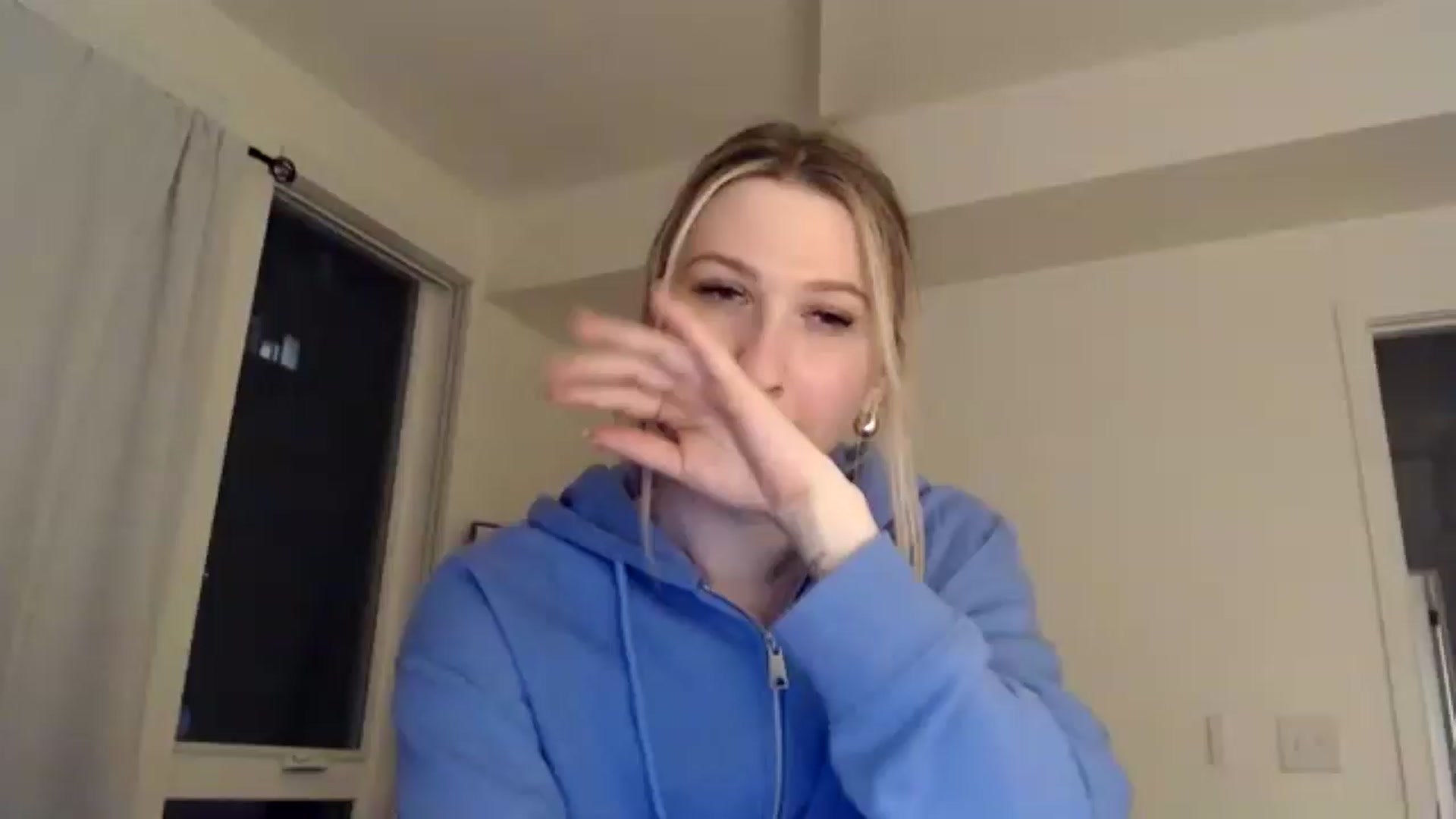 Gallery image thumbnail from AnyaSweets's myfreecams stream on, 02/26/2025, 04:52 image 1 of 20