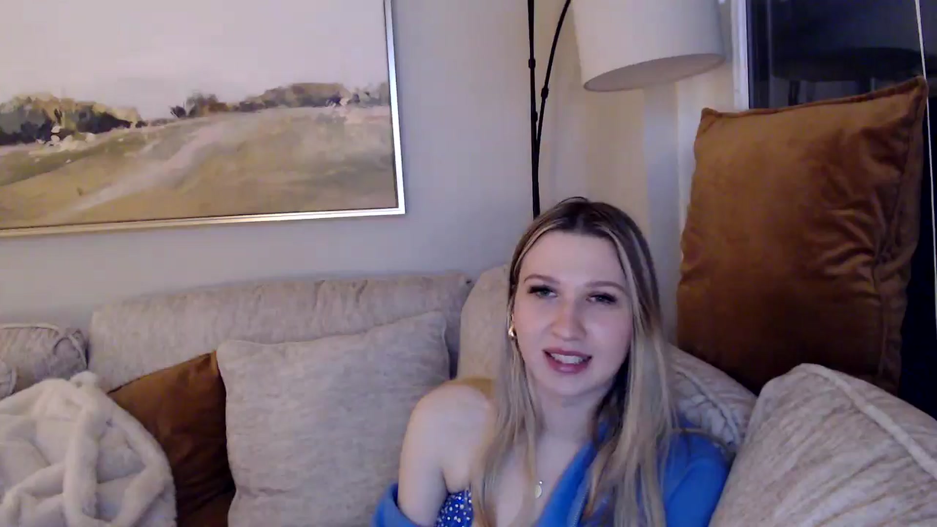 Gallery image thumbnail from AnyaSweets's myfreecams stream on, 03/06/2025, 03:01 image 10 of 20