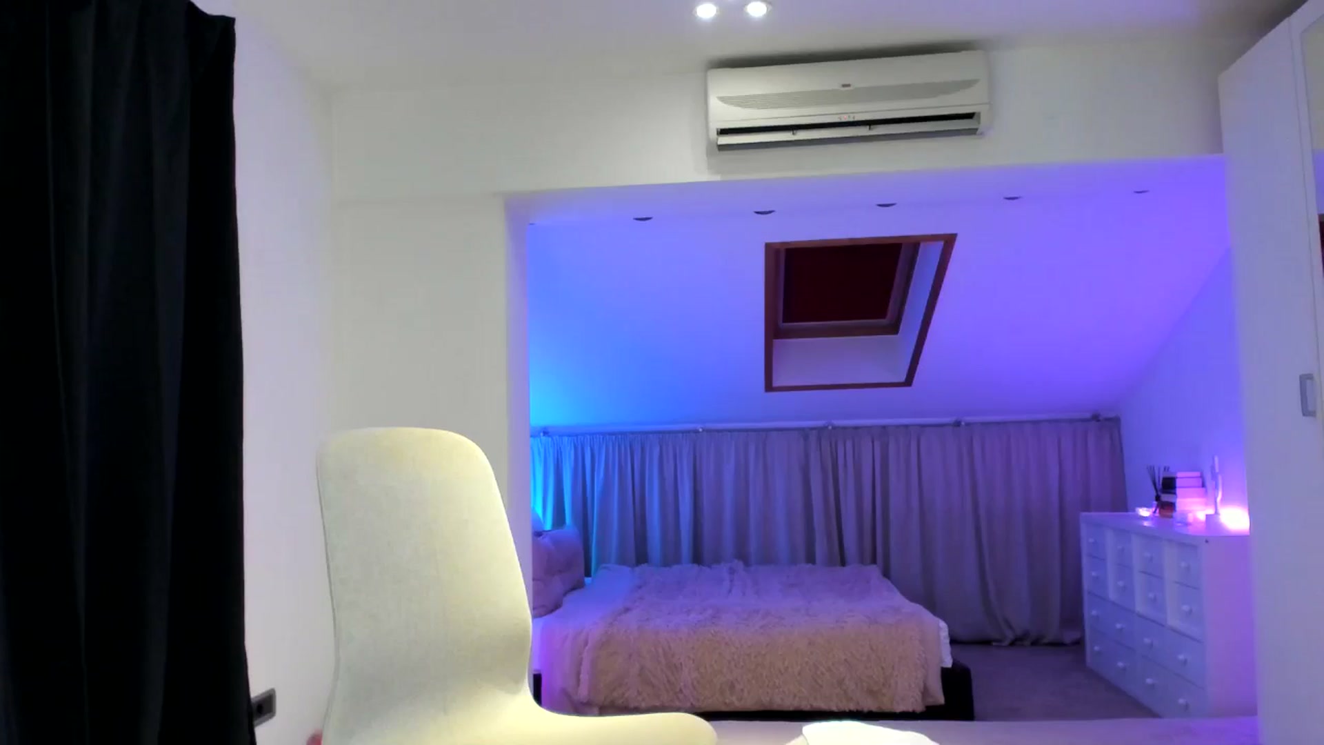 Gallery image thumbnail from AnyaThorne's myfreecams stream on, 03/06/2025, 08:41 image 18 of 20