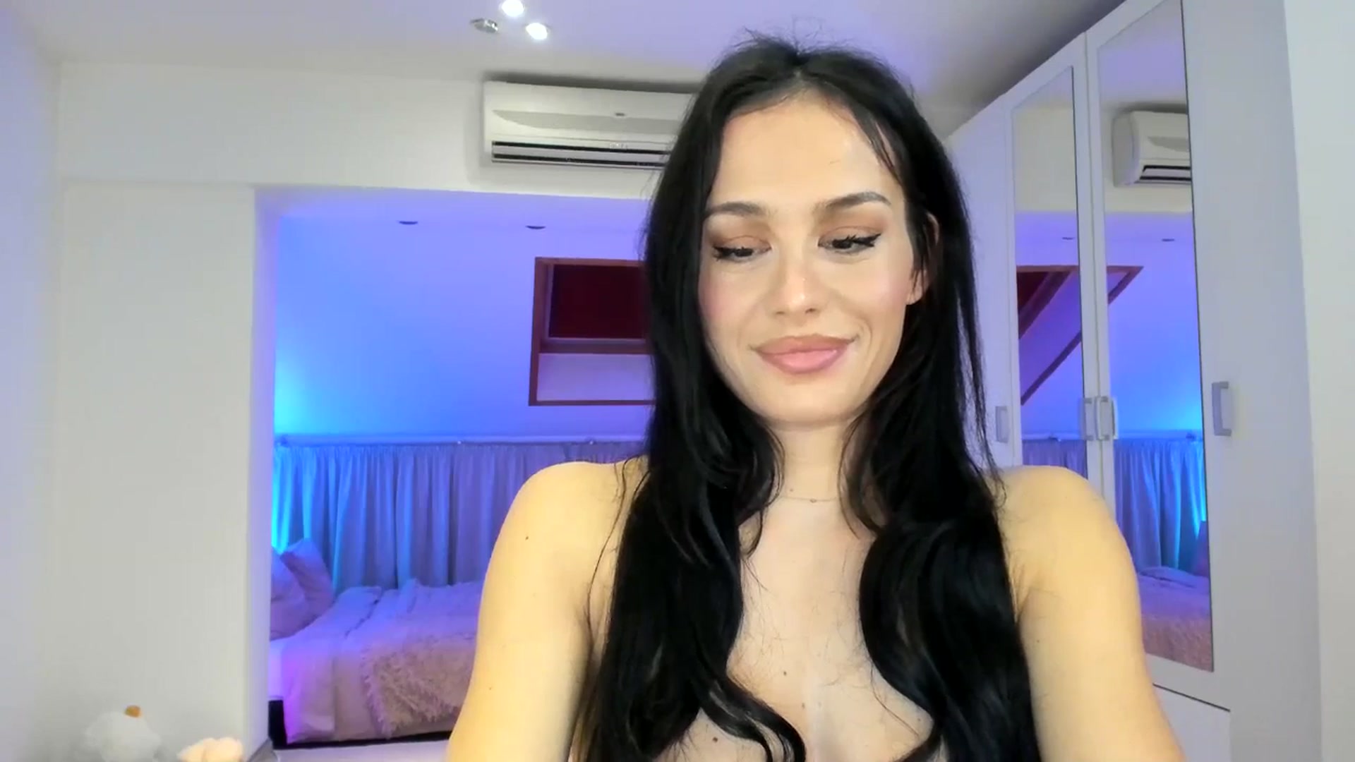 Gallery image thumbnail from AnyaThorne's myfreecams stream on, 03/15/2025, 05:42 image 13 of 20