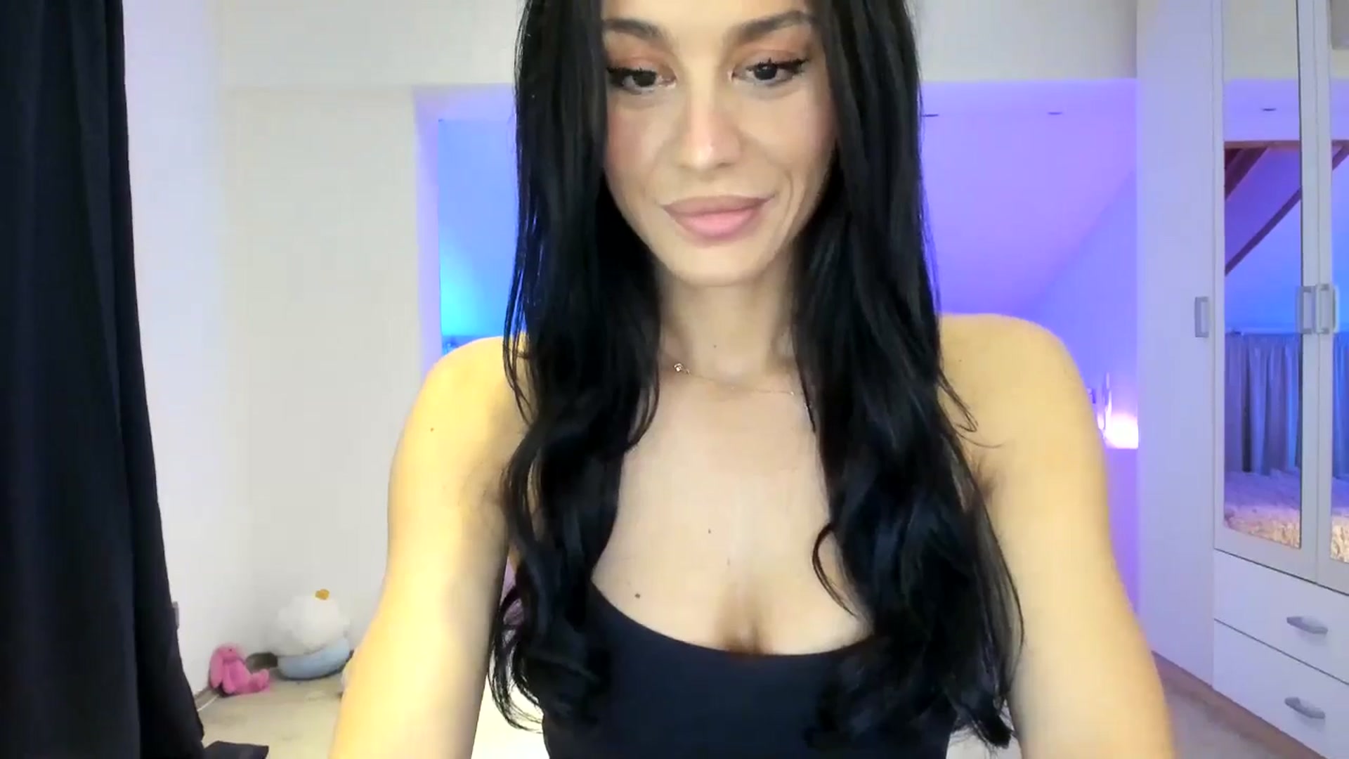 Gallery image thumbnail from AnyaThorne's myfreecams stream on, 03/17/2025, 03:08 image 11 of 20