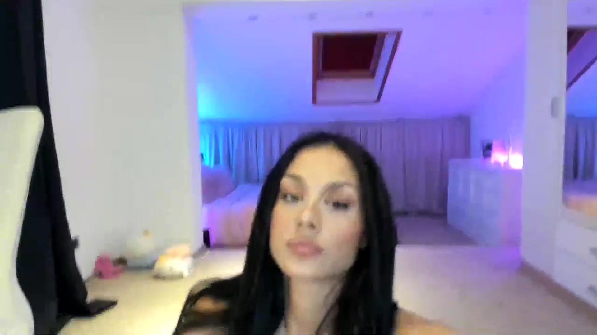 Gallery image thumbnail from AnyaThorne's myfreecams stream on, 03/18/2025, 06:01 image 4 of 20