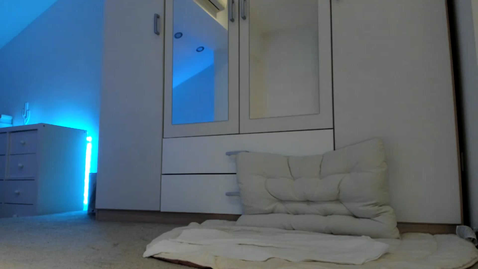 Gallery image thumbnail from AnyaThorne's myfreecams stream on, 05/14/2025, 24:11 image 11 of 20