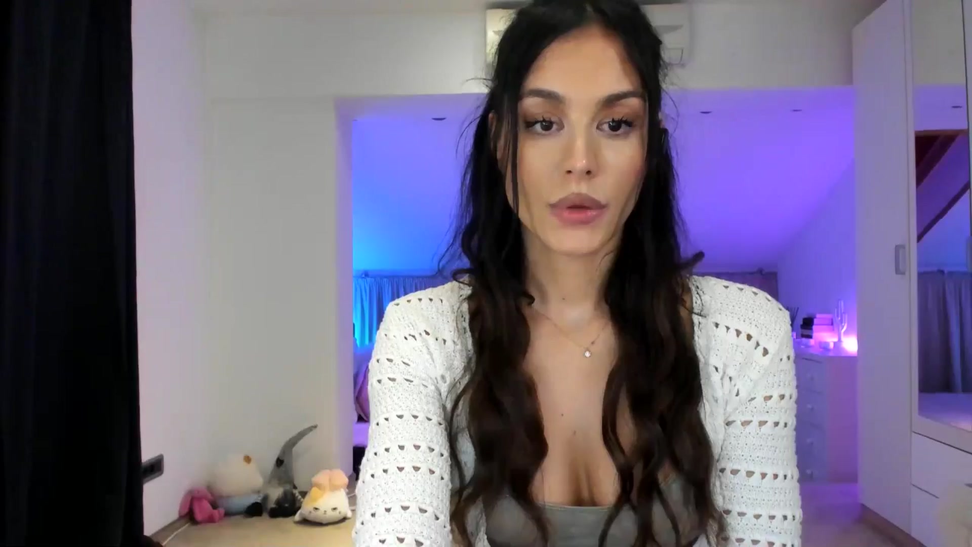 Gallery image thumbnail from AnyaThorne's myfreecams stream on, 06/16/2025, 06:28 image 3 of 20