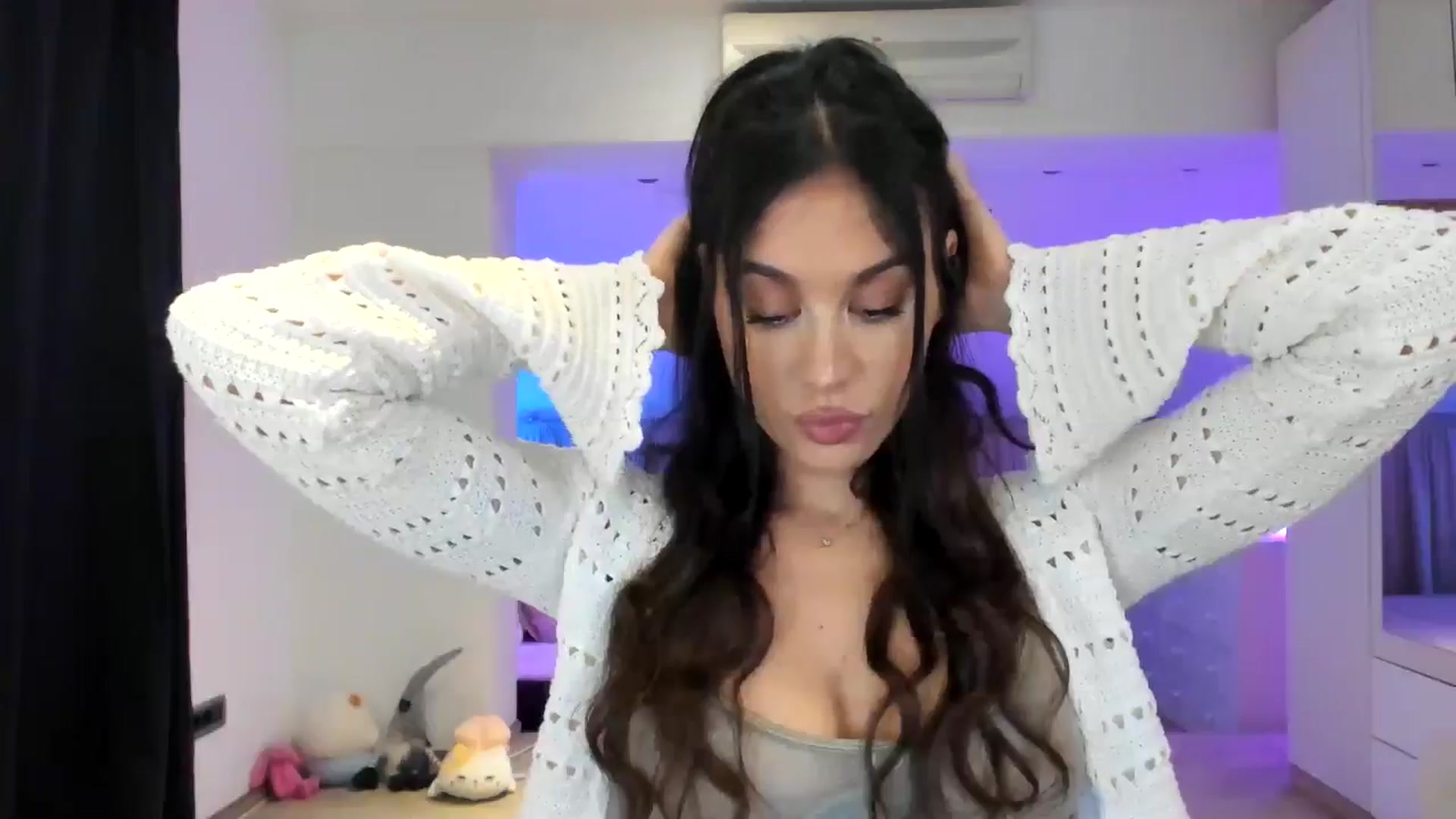 Gallery image thumbnail from AnyaThorne's myfreecams stream on, 06/16/2025, 06:28 image 9 of 20