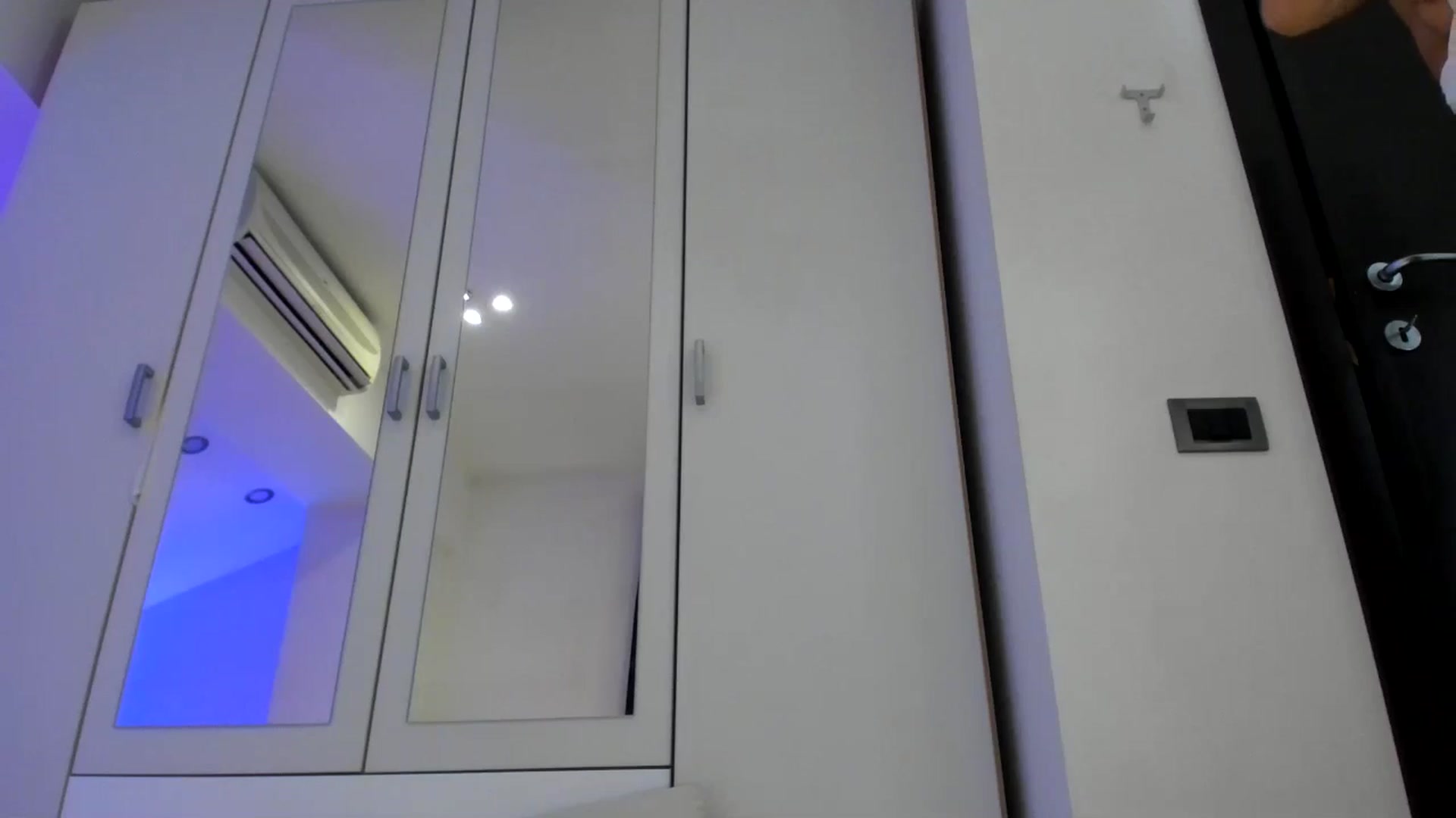 Gallery image thumbnail from AnyaThorne's myfreecams stream on, 06/30/2025, 01:09 image 6 of 20