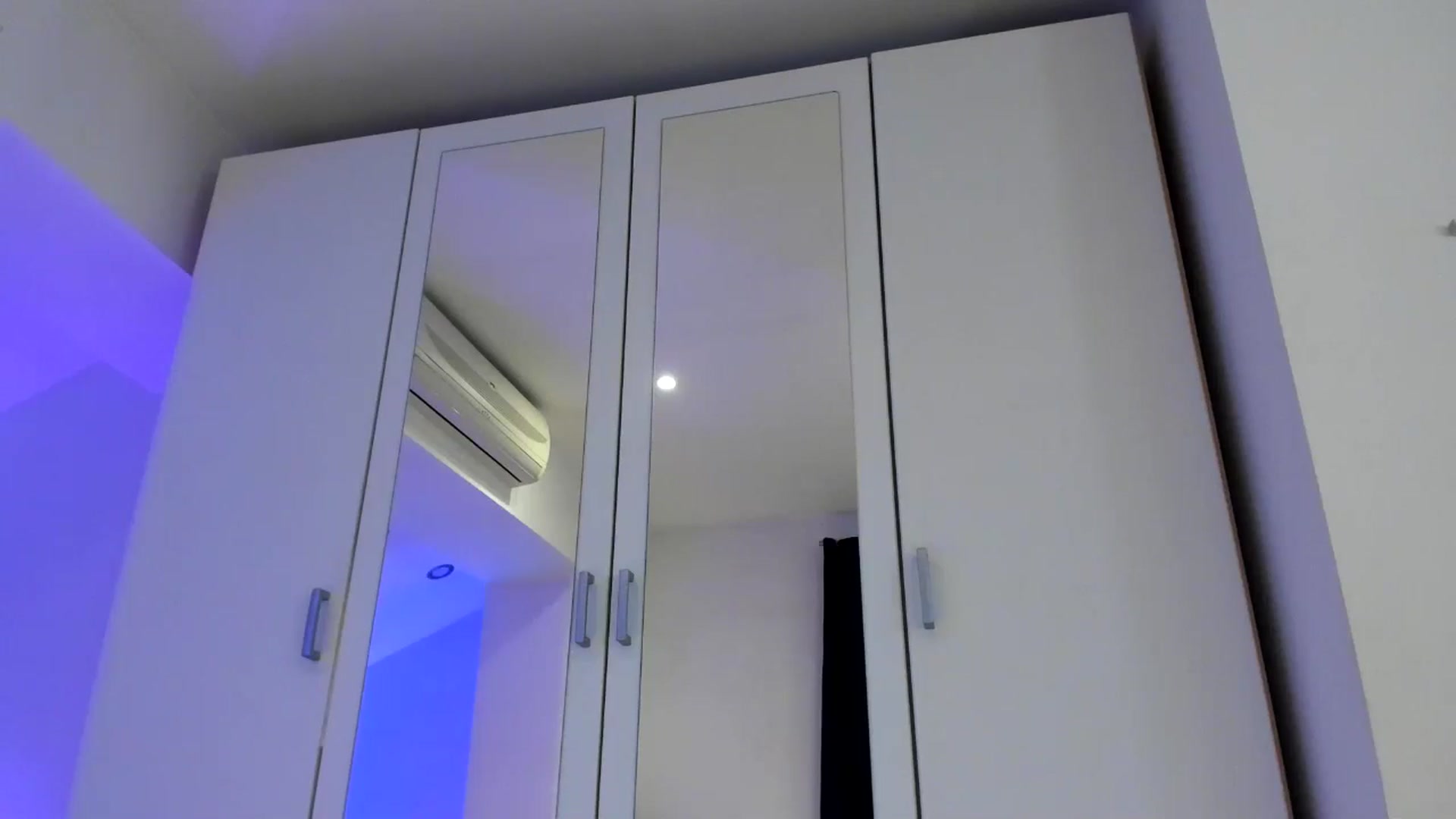 Gallery image thumbnail from AnyaThorne's myfreecams stream on, 06/30/2025, 04:48 image 3 of 20