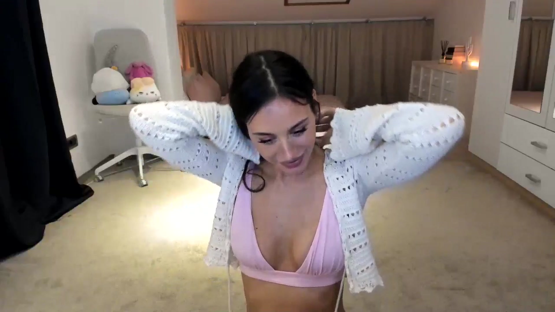Gallery image thumbnail from AnyaThorne's myfreecams stream on, 07/01/2025, 07:12 image 5 of 20