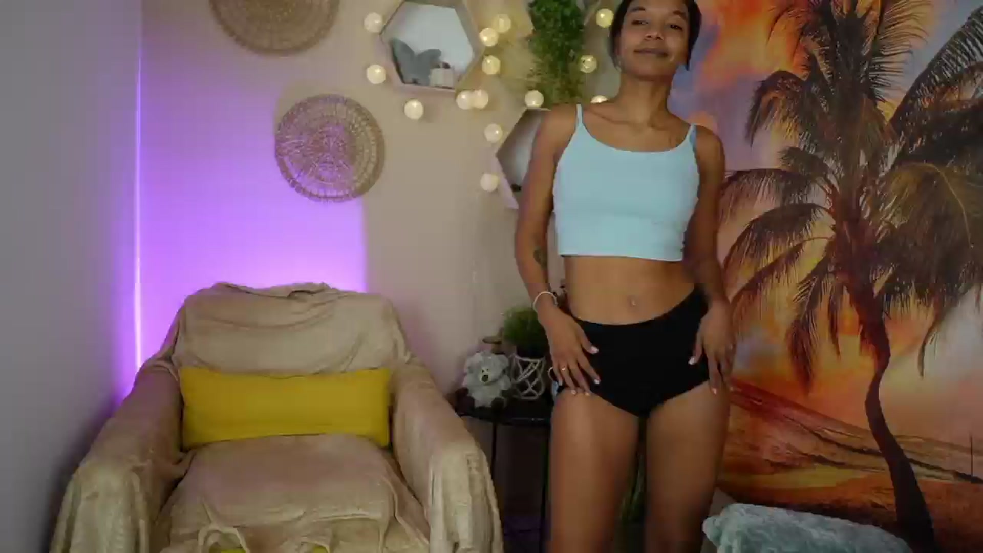 Gallery image thumbnail from Anya_Nice's myfreecams stream on, 11/08/2024, 01:16 image 18 of 20