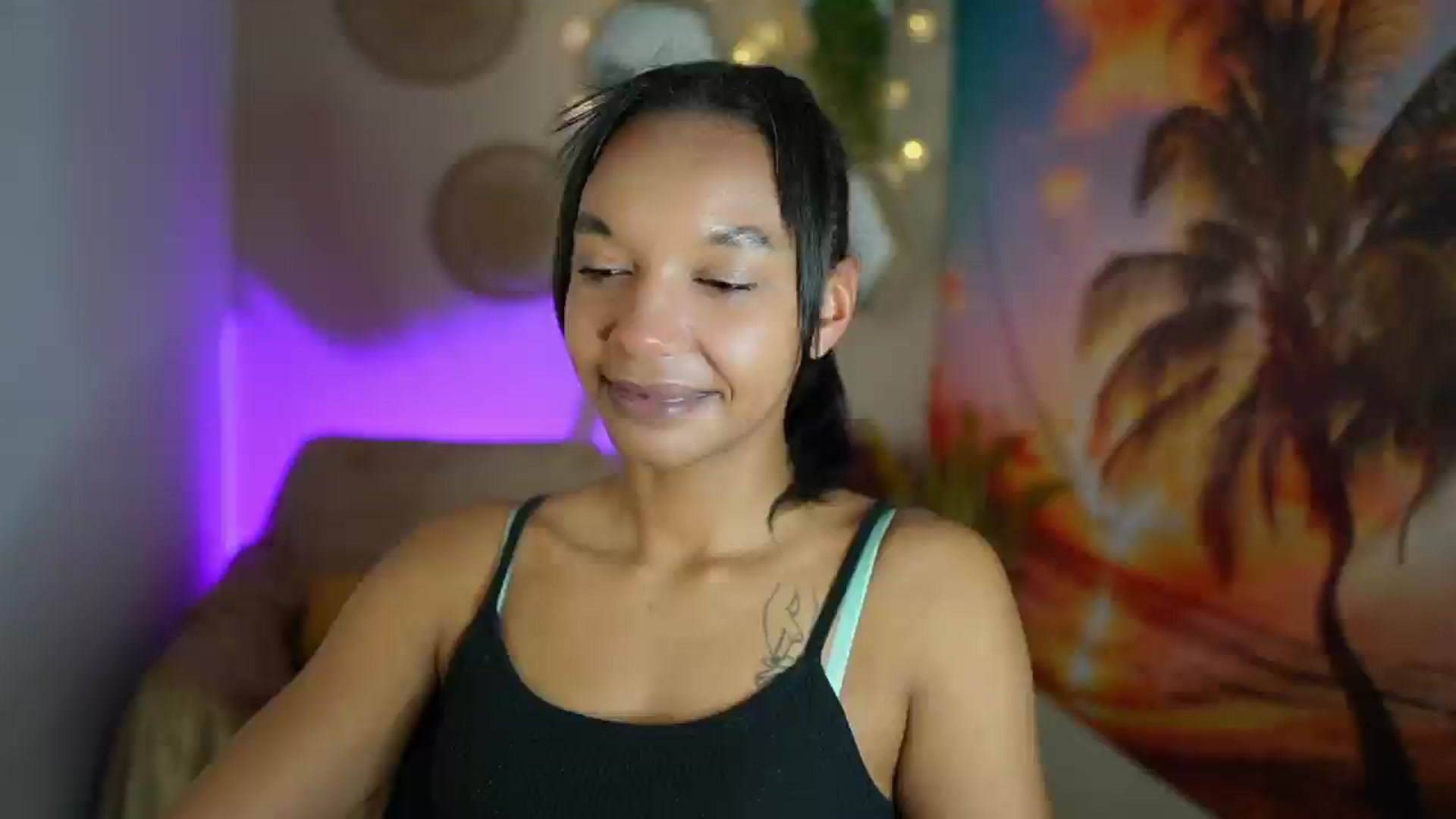 Gallery image thumbnail from Anya_Nice's myfreecams stream on, 11/11/2024, 24:22 image 16 of 20