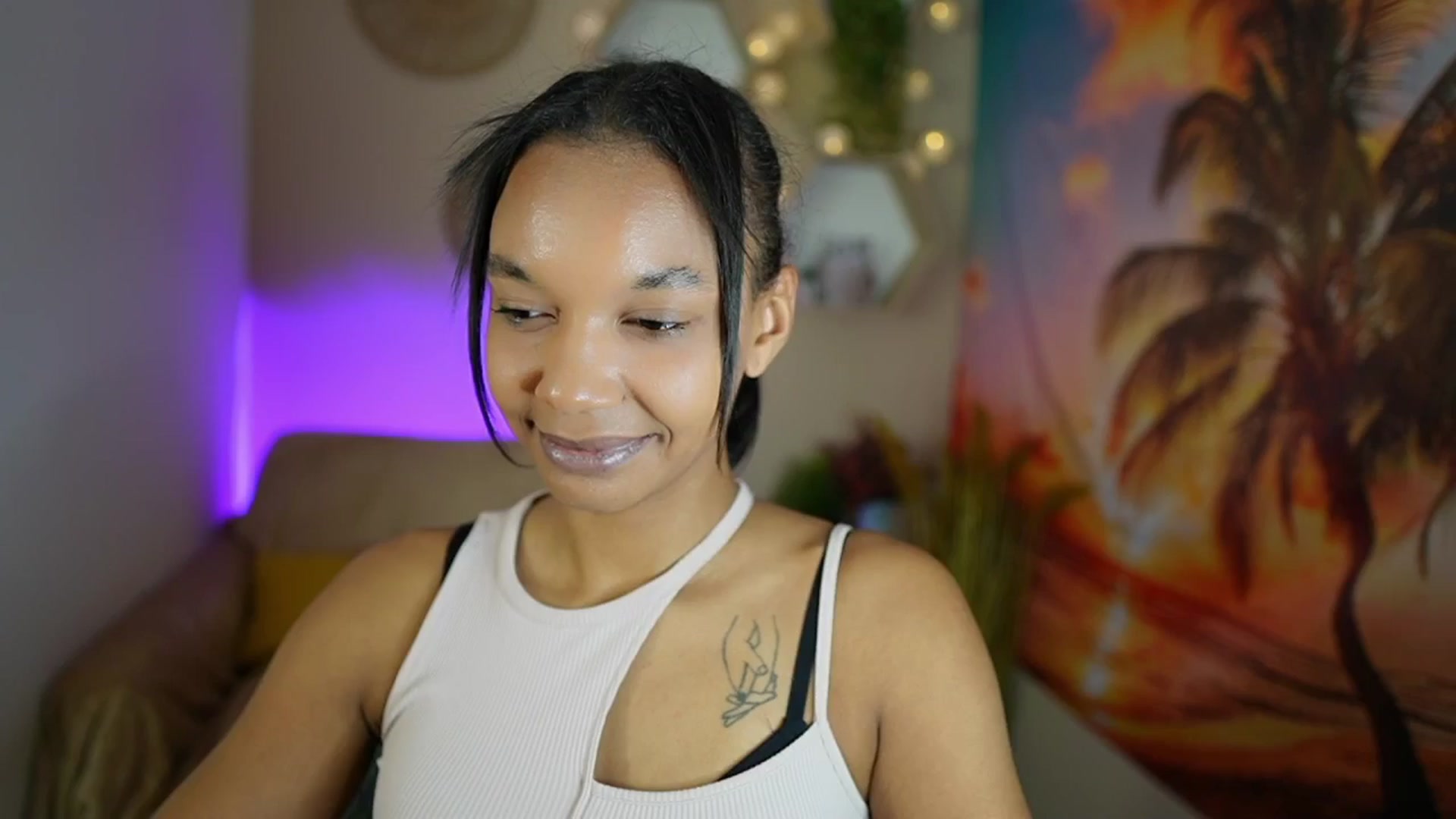Gallery image thumbnail from Anya_Nice's myfreecams stream on, 11/21/2024, 21:01 image 4 of 20