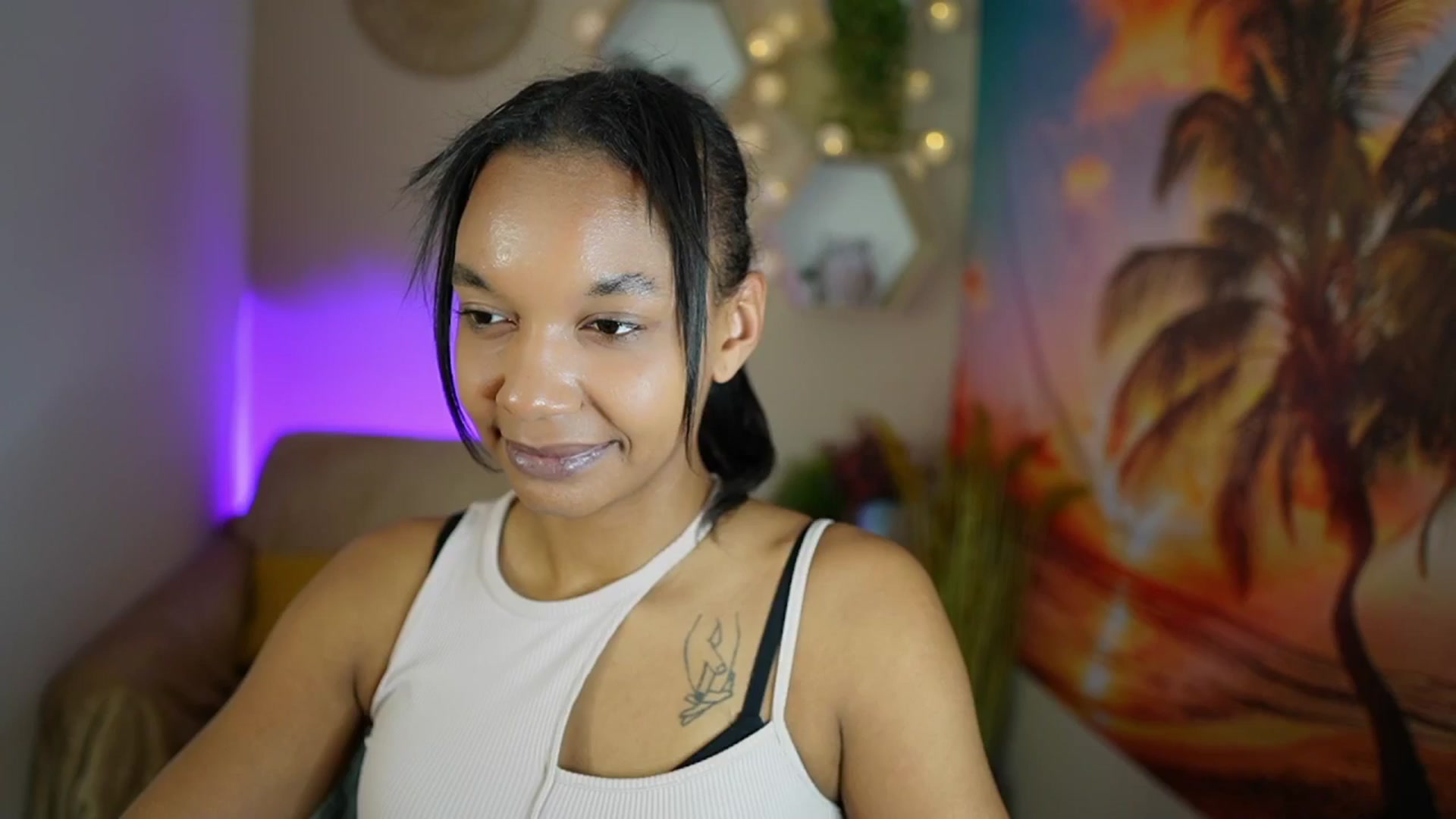 Gallery image thumbnail from Anya_Nice's myfreecams stream on, 11/21/2024, 21:01 image 11 of 20