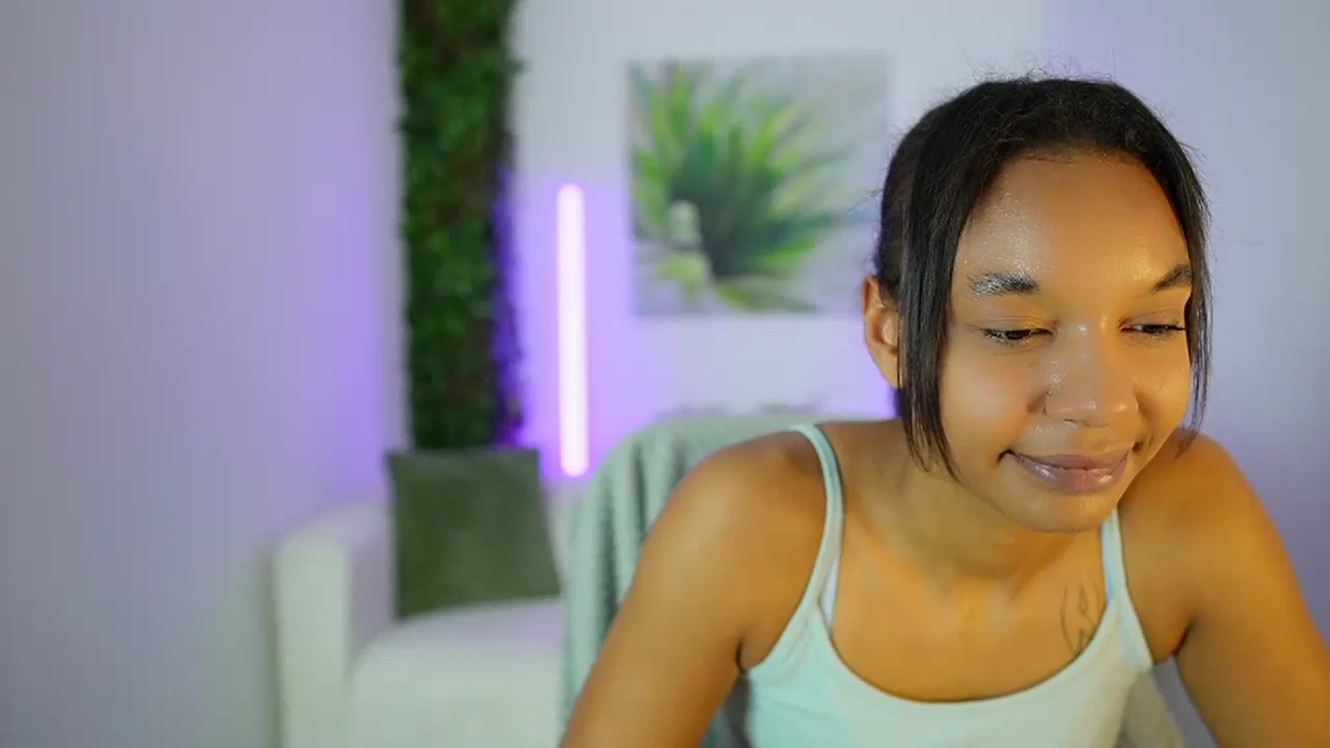 Gallery image thumbnail from Anya_Nice's myfreecams stream on, 11/30/2024, 14:06 image 17 of 20