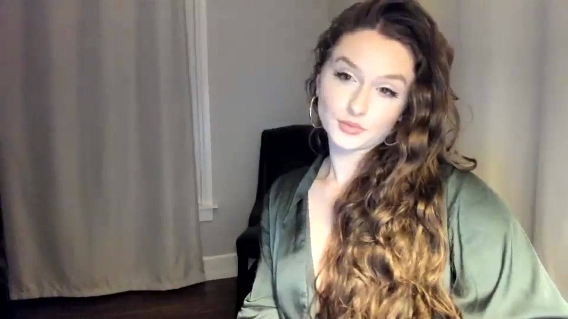 Gallery image thumbnail from Anyaa's myfreecams stream on, 06/01/2025, 08:53 image 15 of 20