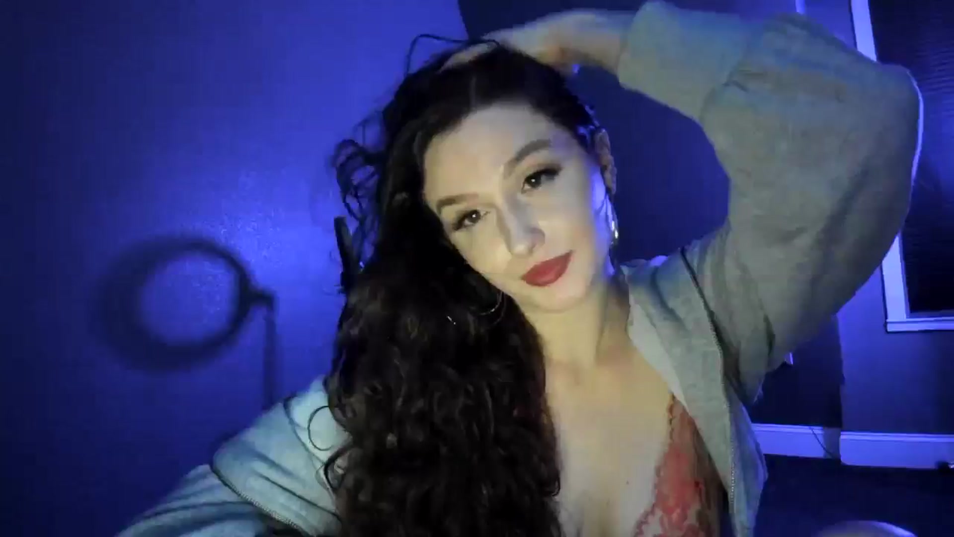 Gallery image thumbnail from Anyaa's myfreecams stream on, 01/03/2026, 08:42 image 14 of 20