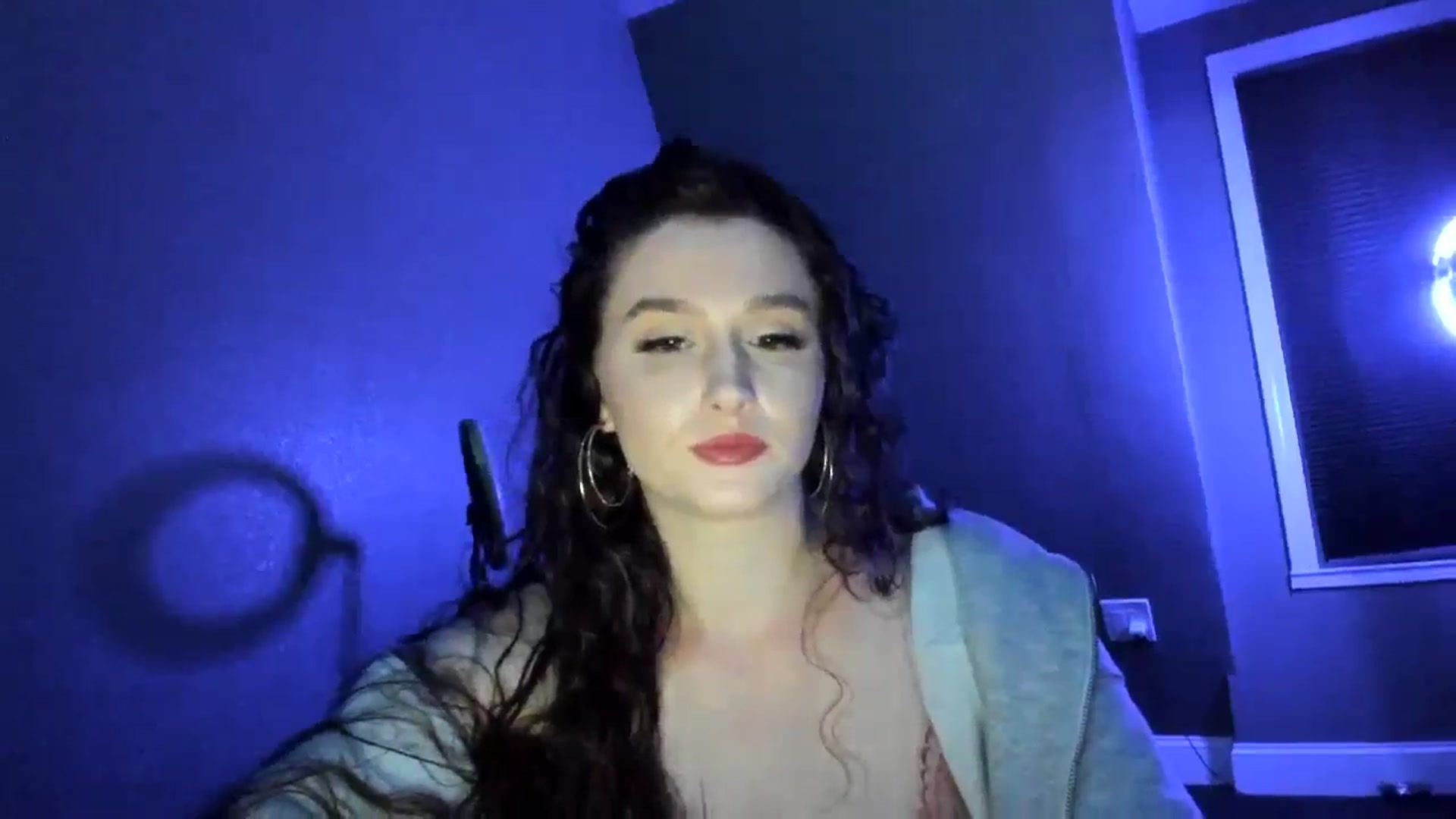 Gallery image thumbnail from Anyaa's myfreecams stream on, 01/03/2026, 08:42 image 5 of 20