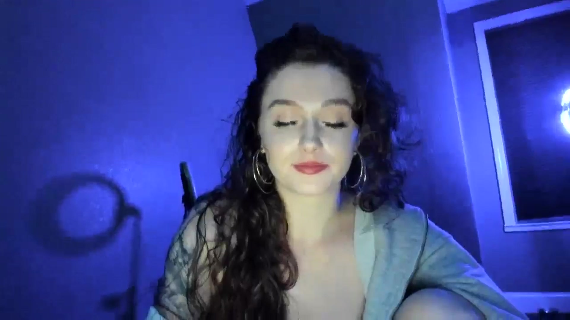 Gallery image thumbnail from Anyaa's myfreecams stream on, 01/03/2026, 08:42 image 9 of 20