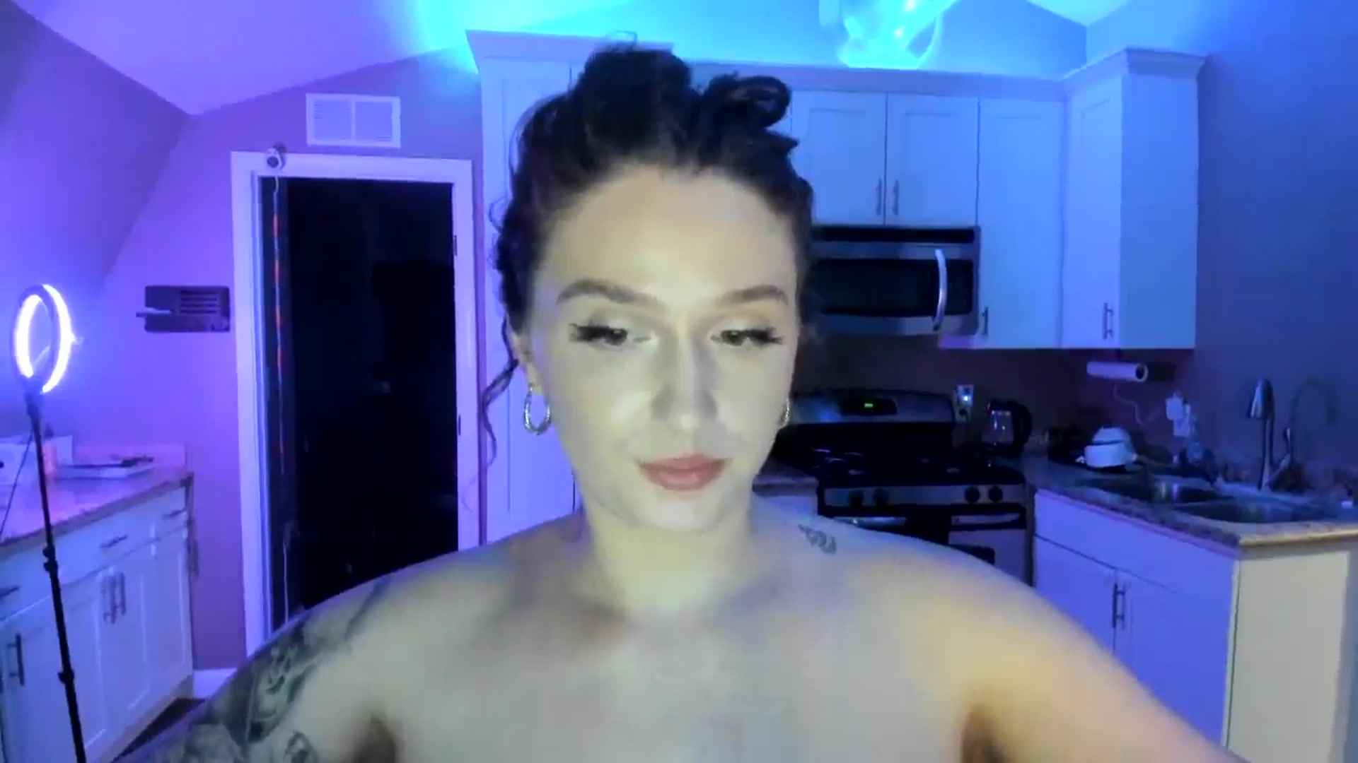 Gallery image thumbnail from Anyaa's myfreecams stream on, 03/01/2026, 11:06 image 6 of 20