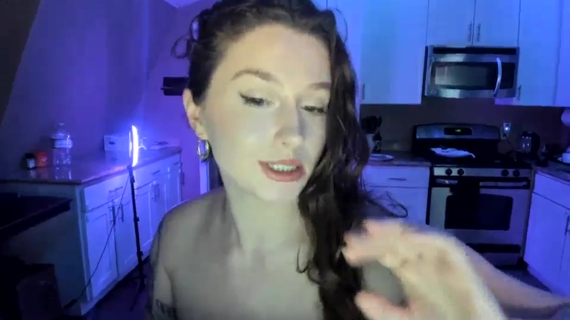 Gallery image thumbnail from Anyaa's myfreecams stream on, 03/02/2026, 08:17 image 10 of 20