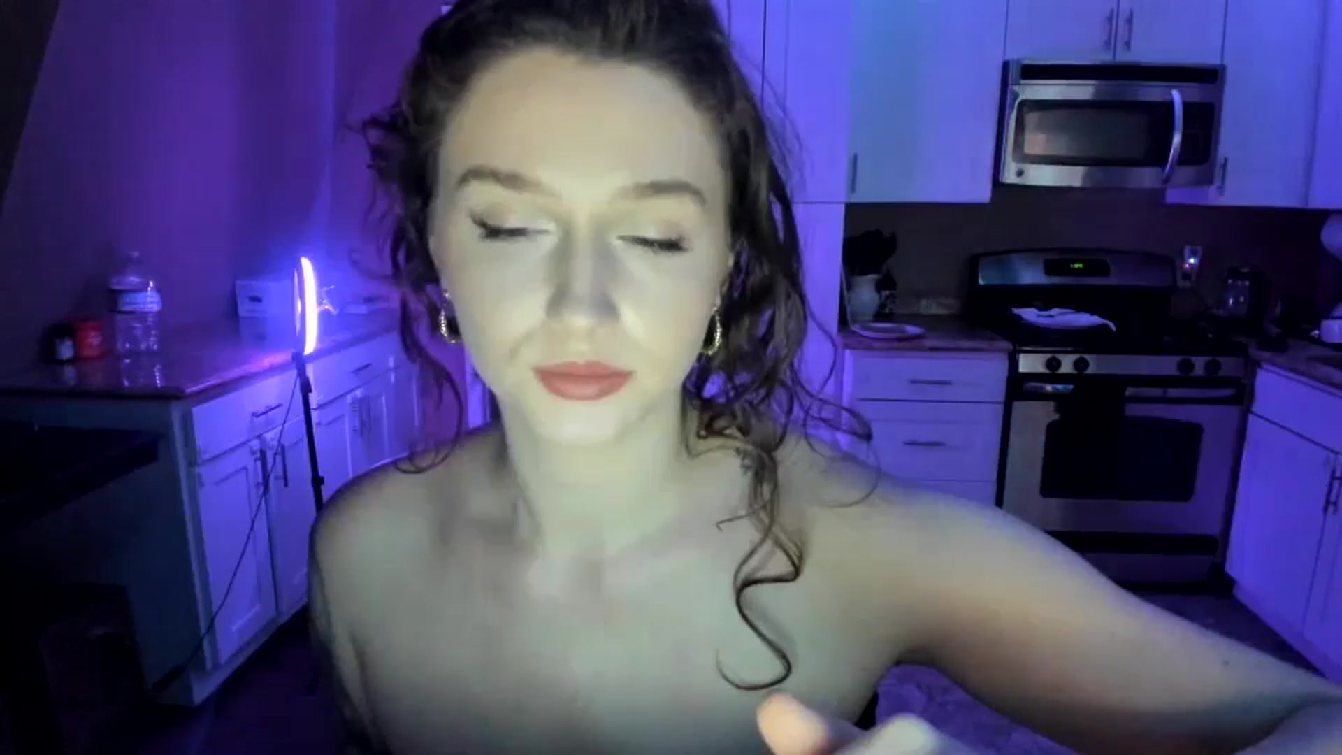 Gallery image thumbnail from Anyaa's myfreecams stream on, 03/02/2026, 08:17 image 3 of 20