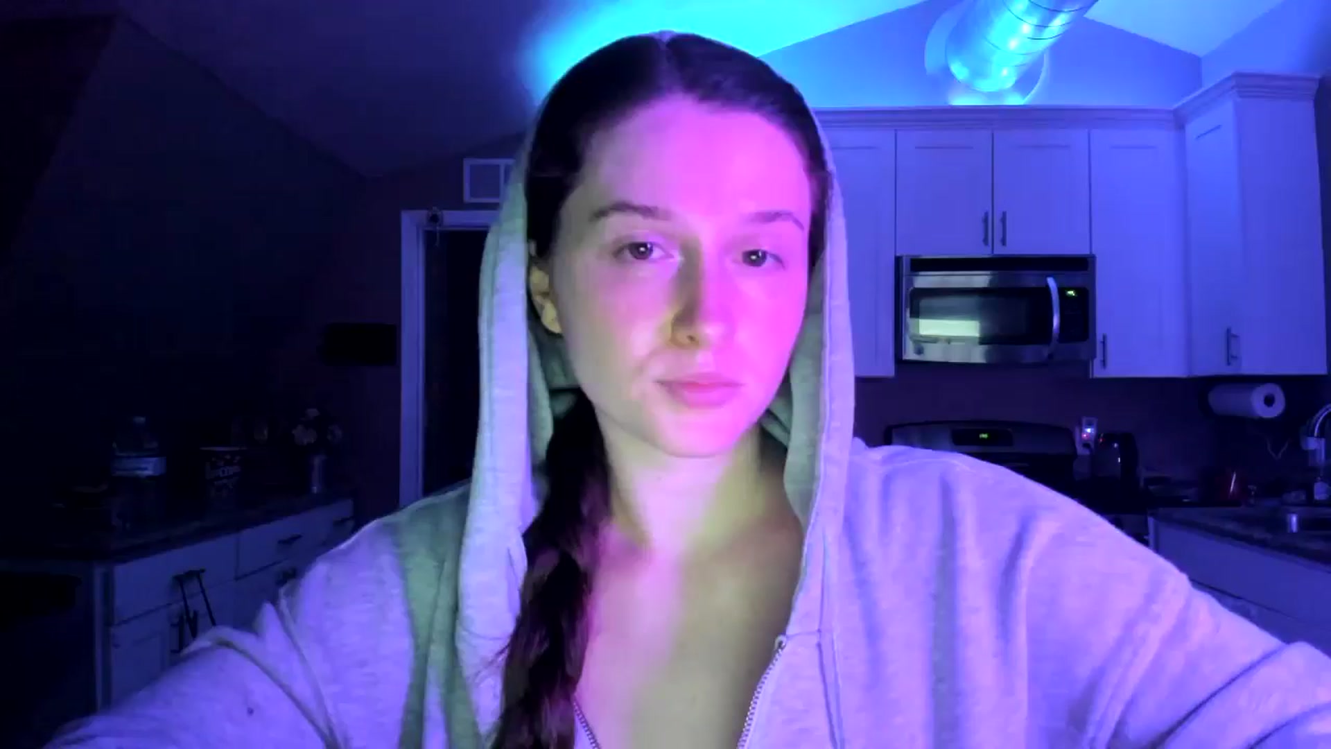 Gallery image thumbnail from Anyaa's myfreecams stream on, 04/16/2026, 08:47 image 1 of 20