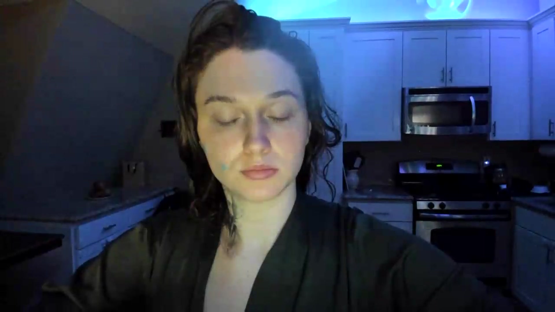 Gallery image thumbnail from Anyaa's myfreecams stream on, 06/01/2026, 07:37 image 4 of 20