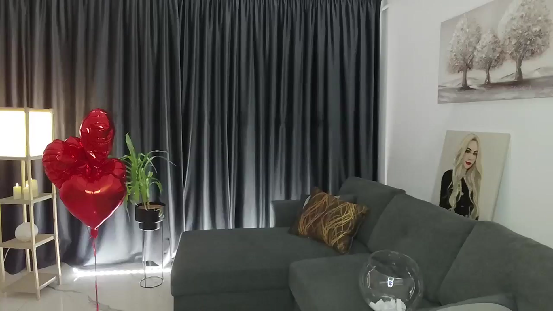 Gallery image thumbnail from Anyaa_'s myfreecams stream on, 02/13/2026, 22:27 image 7 of 20
