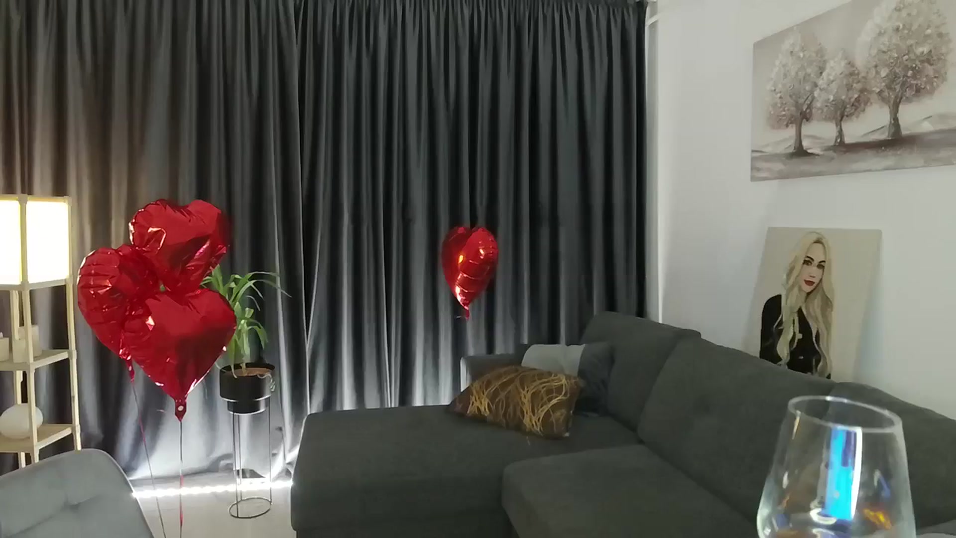 Gallery image thumbnail from Anyaa_'s myfreecams stream on, 02/14/2026, 23:01 image 10 of 20