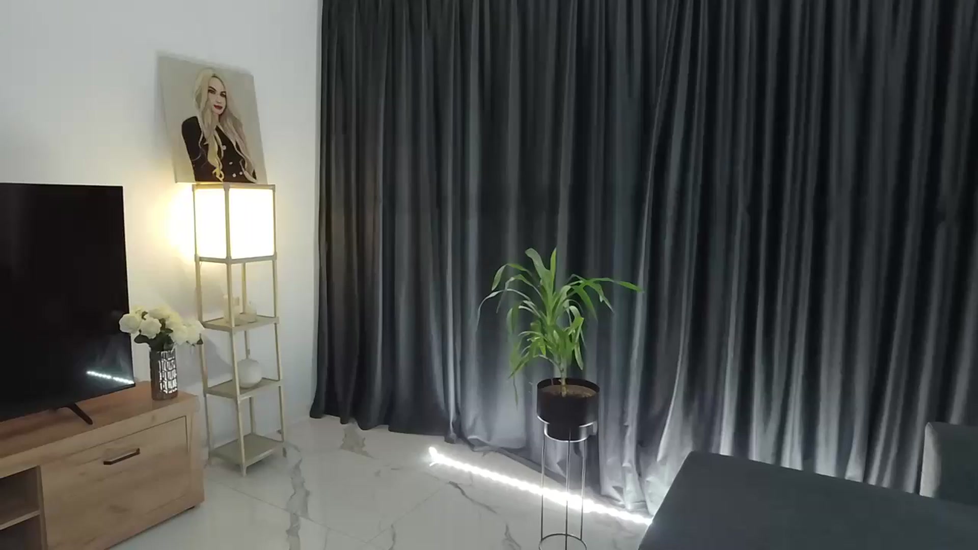 Gallery image thumbnail from Anyaa_'s myfreecams stream on, 02/28/2026, 21:35 image 12 of 20