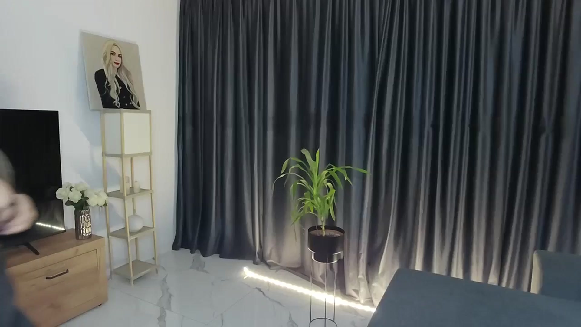 Gallery image thumbnail from Anyaa_'s myfreecams stream on, 02/28/2026, 21:35 image 4 of 20