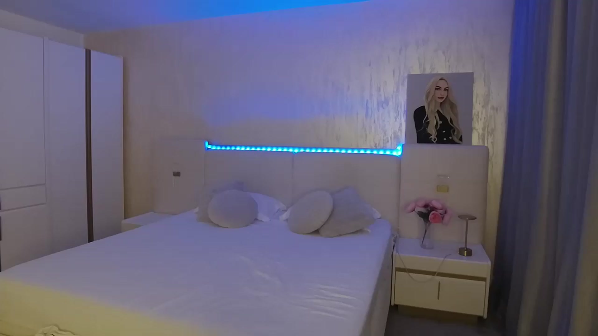 Gallery image thumbnail from Anyaa_'s myfreecams stream on, 06/04/2026, 22:16 image 18 of 20