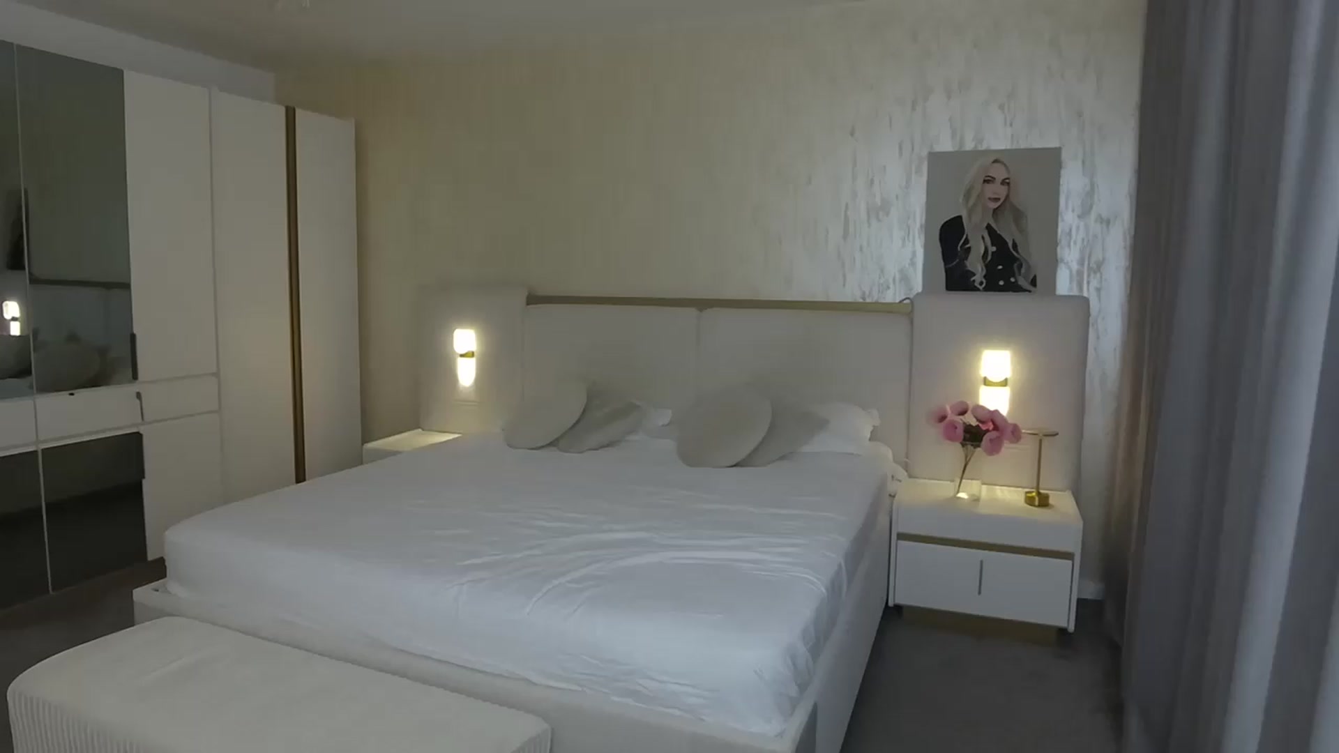 Gallery image thumbnail from Anyaa_'s myfreecams stream on, 06/11/2026, 21:41 image 15 of 20