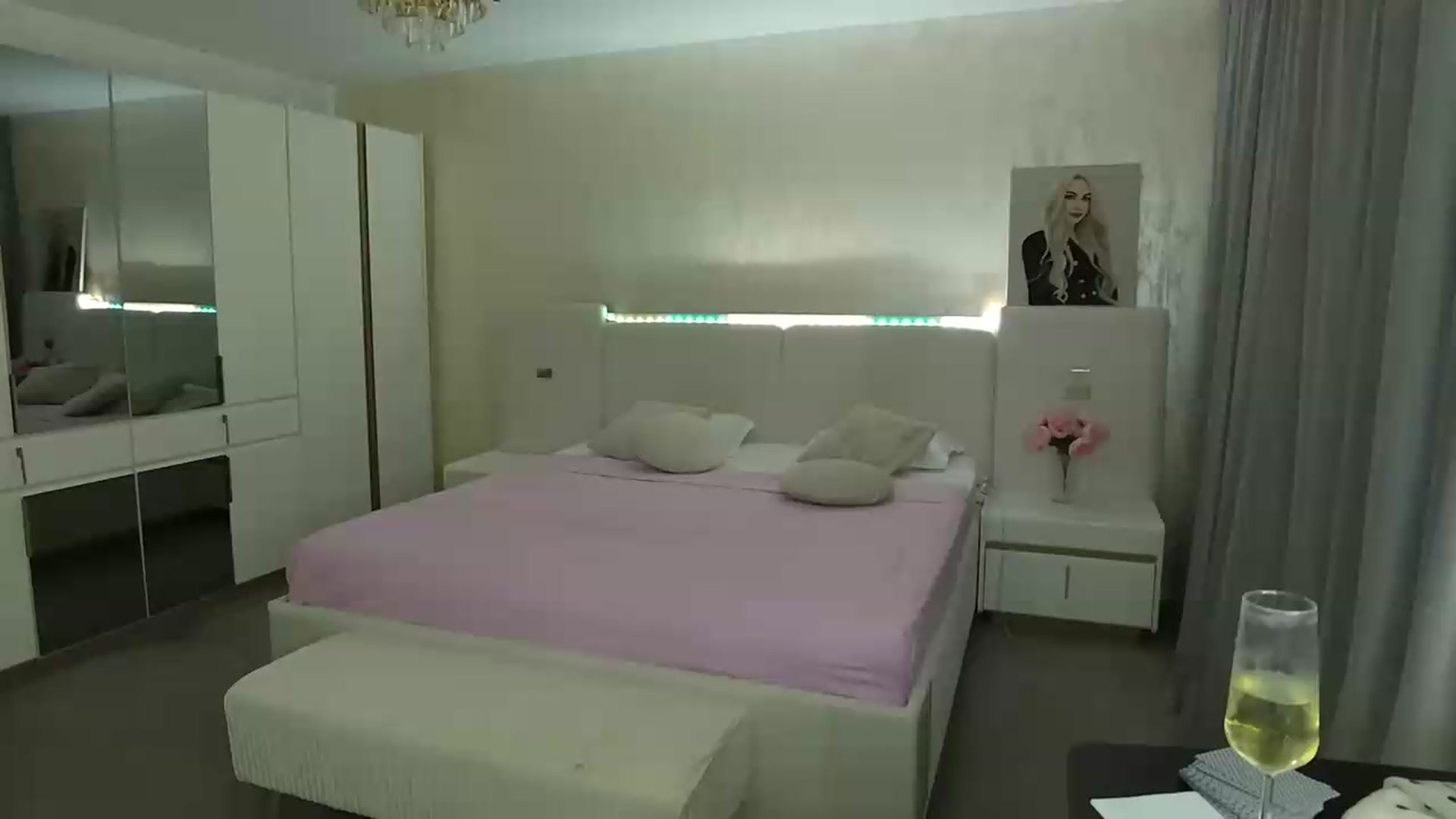 Gallery image thumbnail from Anyaa_'s myfreecams stream on, 07/11/2026, 20:31 image 15 of 20