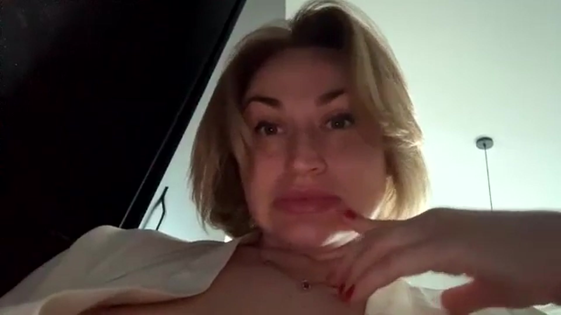 Gallery image thumbnail from AnyainLove's myfreecams stream on, 03/31/2026, 05:08 image 3 of 20